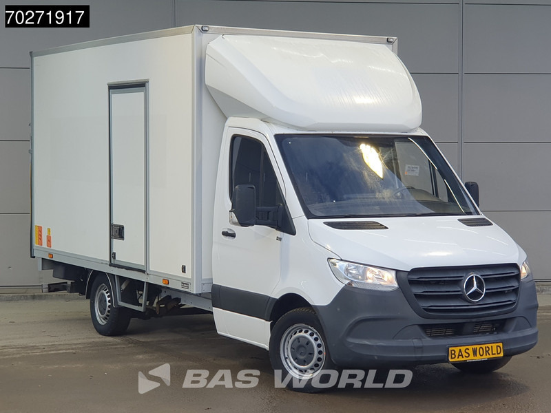 Mercedes-Benz Sprinter 314 CDI Automaat Laadklep Zijdeur Bakwagen Camera Airco Cruise Meubelbak Koffer 19m3 Airco Cruise control - Dostavno vozilo z zabojnikom: slika 5 Mercedes-Benz Sprinter 314 CDI Automaat Laadklep Zijdeur Bakwagen Camera Airco Cruise Meubelbak Koffer 19m3 Airco Cruise control - Dostavno vozilo z zabojnikom: slika 5