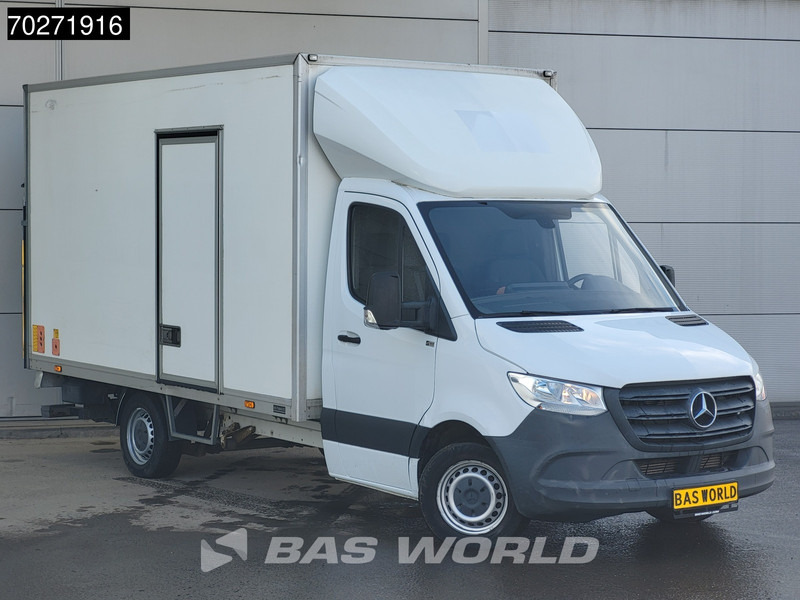 Mercedes-Benz Sprinter 314 CDI Automaat Laadklep Zijdeur Bakwagen Camera Airco Cruise Meubelbak Koffer Airco Cruise control - Dostavno vozilo z zabojnikom: slika 5 Mercedes-Benz Sprinter 314 CDI Automaat Laadklep Zijdeur Bakwagen Camera Airco Cruise Meubelbak Koffer Airco Cruise control - Dostavno vozilo z zabojnikom: slika 5
