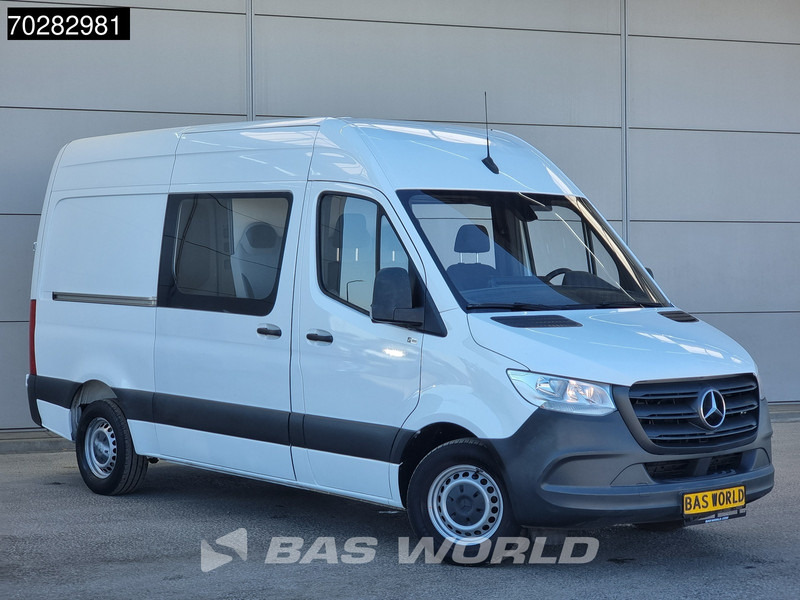 Mercedes-Benz Sprinter 314 CDI Dubbel Cabine Automaat 3,5t Trekhaak L2H2 Airco Cruise MBUX L2 9m3 Airco Trekhaak Cruise control - Furgon: slika 5 Mercedes-Benz Sprinter 314 CDI Dubbel Cabine Automaat 3,5t Trekhaak L2H2 Airco Cruise MBUX L2 9m3 Airco Trekhaak Cruise control - Furgon: slika 5