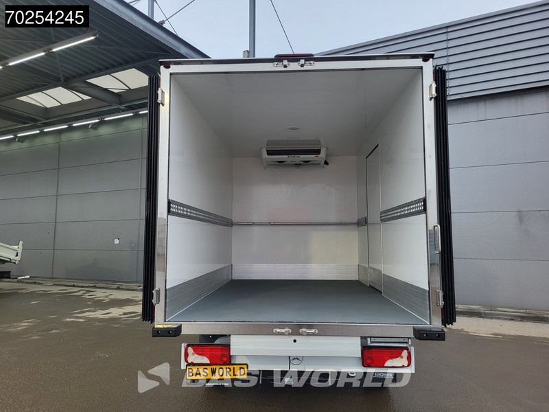 Mercedes-Benz Sprinter 315 CDI Automaat Koelwagen Thermo King V-300max 230V stekker Bakwagen Koel Kühlwagen Airco - Hladilno vozilo: slika 3 Mercedes-Benz Sprinter 315 CDI Automaat Koelwagen Thermo King V-300max 230V stekker Bakwagen Koel Kühlwagen Airco - Hladilno vozilo: slika 3