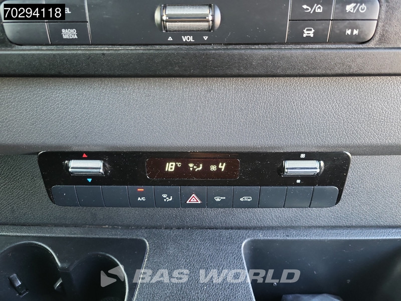 Mali kombi Mercedes-Benz Sprinter 315 CDI Automaat L2H2 150PK Airco Camera Parkeersensoren MBUX CarPlay Euro6 L2 12m3 Airco: slika 14