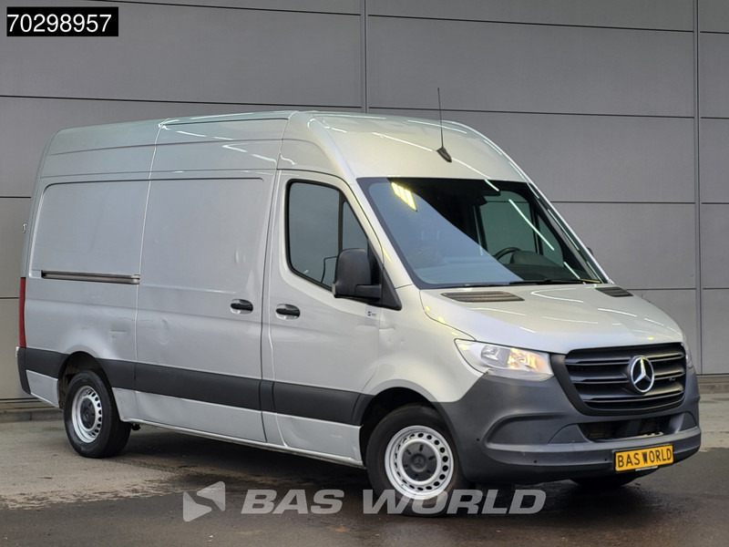 Mercedes-Benz Sprinter 315 CDI Automaat L2H2 150PK Airco Camera Parkeersensoren MBUX CarPlay Euro6 L2 Airco - Furgon: slika 5 Mercedes-Benz Sprinter 315 CDI Automaat L2H2 150PK Airco Camera Parkeersensoren MBUX CarPlay Euro6 L2 Airco - Furgon: slika 5