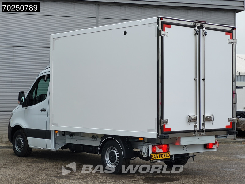 Mercedes-Benz Sprinter 315 CDI Koelwagen 2025model Thermo King V-300max 230V stekker Bakwagen Koel Kühlwagen 13m3 Airco Cruise control - Hladilno vozilo: slika 2 Mercedes-Benz Sprinter 315 CDI Koelwagen 2025model Thermo King V-300max 230V stekker Bakwagen Koel Kühlwagen 13m3 Airco Cruise control - Hladilno vozilo: slika 2