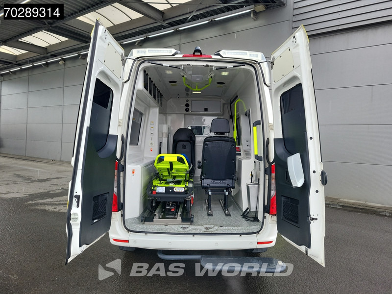 Mercedes-Benz Sprinter 316 CDI Ambulance Brancard Automaat Ziekenwagen Airco Cruise Camera Parkeersensoren Standkachel Euro6 Rettungswagen Krankenwagen - Reševalno vozilo: slika 3 Mercedes-Benz Sprinter 316 CDI Ambulance Brancard Automaat Ziekenwagen Airco Cruise Camera Parkeersensoren Standkachel Euro6 Rettungswagen Krankenwagen - Reševalno vozilo: slika 3