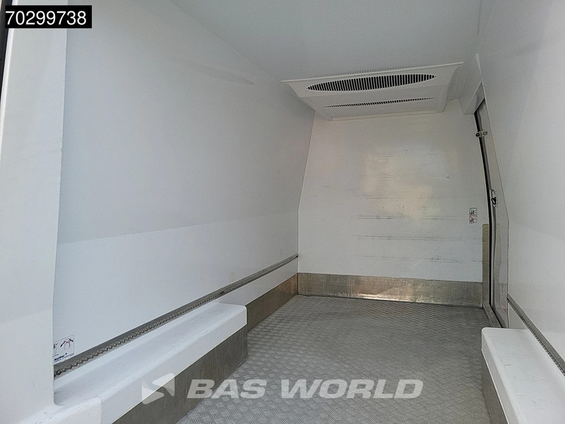 Hladilno vozilo Mercedes-Benz Sprinter 316 CDI Koelwagen Kerstner L2H2 230v Stekker L2H2 Airco Camera Euro6 L2 Koel Koeler Kühl Kühler Kühlkastenwagen Kühlwagen Airco: slika 8 Hladilno vozilo Mercedes-Benz Sprinter 316 CDI Koelwagen Kerstner L2H2 230v Stekker L2H2 Airco Camera Euro6 L2 Koel Koeler Kühl Kühler Kühlkastenwagen Kühlwagen Airco: slika 8