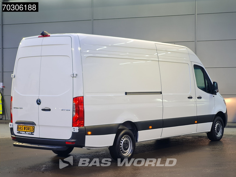 Mercedes-Benz Sprinter 317 CDI Automaat 2025 Model L3H2 Airco Cruise Camera Parkeersensoren 10inch MBUX CarPlay Euro6 L3 Airco Cruise control - Furgon: slika 5 Mercedes-Benz Sprinter 317 CDI Automaat 2025 Model L3H2 Airco Cruise Camera Parkeersensoren 10inch MBUX CarPlay Euro6 L3 Airco Cruise control - Furgon: slika 5