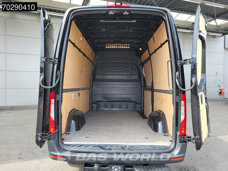 Mercedes-Benz Sprinter 317 CDI Automaat 3,5t Trekhaak L2H2 170PK Airco Camera MBUX Euro6 L2 12m3 Airco Trekhaak - Furgon: slika 3 Mercedes-Benz Sprinter 317 CDI Automaat 3,5t Trekhaak L2H2 170PK Airco Camera MBUX Euro6 L2 12m3 Airco Trekhaak - Furgon: slika 3