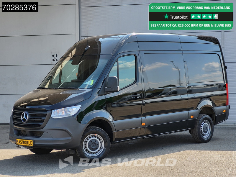 Mercedes-Benz Sprinter 317 CDI Automaat 3,5t Trekhaak L2H2 170PK Airco Camera MBUX Euro6 L2 12m3 Airco Trekhaak - Furgon: slika 1 Mercedes-Benz Sprinter 317 CDI Automaat 3,5t Trekhaak L2H2 170PK Airco Camera MBUX Euro6 L2 12m3 Airco Trekhaak - Furgon: slika 1