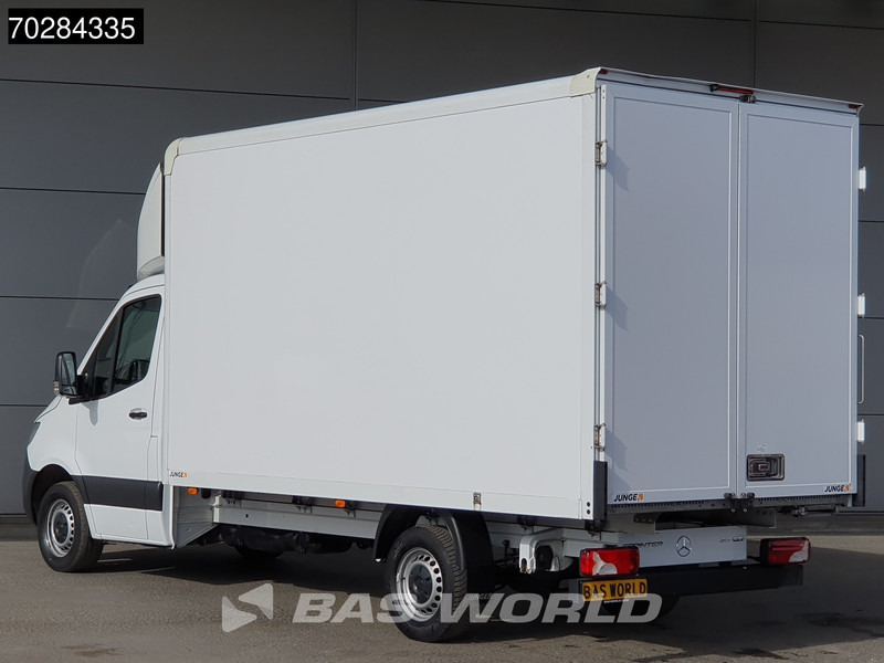 Mercedes-Benz Sprinter 317 CDI Automaat Bakwagen Achterdeuren Airco Camera Euro6 Meubelbak Koffer 21m3 Airco - Dostavno vozilo z zabojnikom: slika 2 Mercedes-Benz Sprinter 317 CDI Automaat Bakwagen Achterdeuren Airco Camera Euro6 Meubelbak Koffer 21m3 Airco - Dostavno vozilo z zabojnikom: slika 2