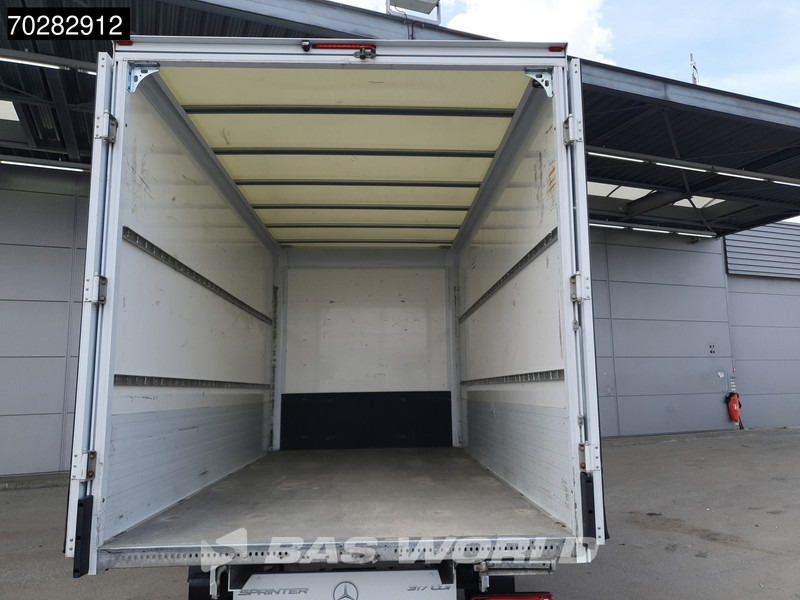Mercedes-Benz Sprinter 317 CDI Automaat Bakwagen Achterdeuren Airco Camera Euro6 Meubelbak Koffer 21m3 Airco - Dostavno vozilo z zabojnikom: slika 3 Mercedes-Benz Sprinter 317 CDI Automaat Bakwagen Achterdeuren Airco Camera Euro6 Meubelbak Koffer 21m3 Airco - Dostavno vozilo z zabojnikom: slika 3