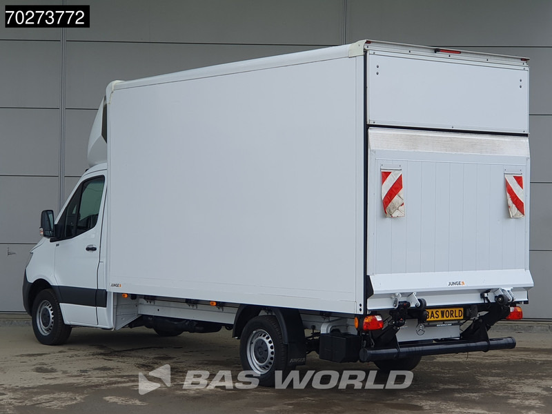 Mercedes-Benz Sprinter 317 CDI Automaat Bakwagen Laadklep Camera Airco Koffer Meubelbak 20m3 Airco - Dostavno vozilo z zabojnikom: slika 2 Mercedes-Benz Sprinter 317 CDI Automaat Bakwagen Laadklep Camera Airco Koffer Meubelbak 20m3 Airco - Dostavno vozilo z zabojnikom: slika 2