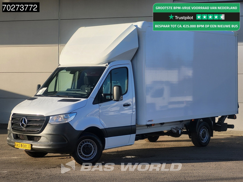 Mercedes-Benz Sprinter 317 CDI Automaat Bakwagen Laadklep Camera Airco Koffer Meubelbak 20m3 Airco - Dostavno vozilo z zabojnikom: slika 1 Mercedes-Benz Sprinter 317 CDI Automaat Bakwagen Laadklep Camera Airco Koffer Meubelbak 20m3 Airco - Dostavno vozilo z zabojnikom: slika 1