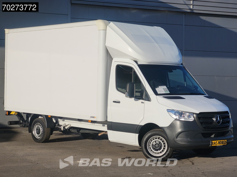 Mercedes-Benz Sprinter 317 CDI Automaat Bakwagen Laadklep Camera Airco Koffer Meubelbak 20m3 Airco - Dostavno vozilo z zabojnikom: slika 2 Mercedes-Benz Sprinter 317 CDI Automaat Bakwagen Laadklep Camera Airco Koffer Meubelbak 20m3 Airco - Dostavno vozilo z zabojnikom: slika 2