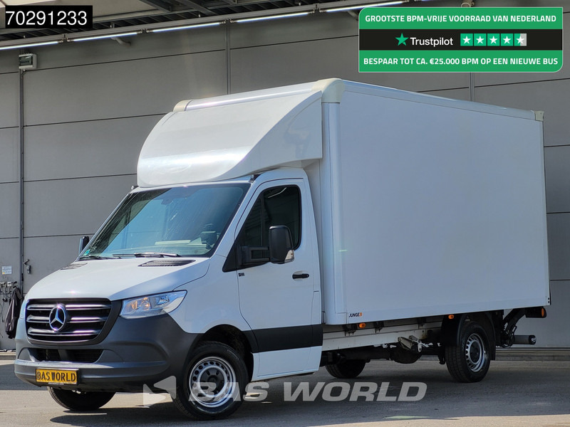 Mercedes-Benz Sprinter 317 CDI Automaat Bakwagen Laadklep Camera Airco Koffer Meubelbak 21m3 Airco - Dostavno vozilo z zabojnikom: slika 1 Mercedes-Benz Sprinter 317 CDI Automaat Bakwagen Laadklep Camera Airco Koffer Meubelbak 21m3 Airco - Dostavno vozilo z zabojnikom: slika 1