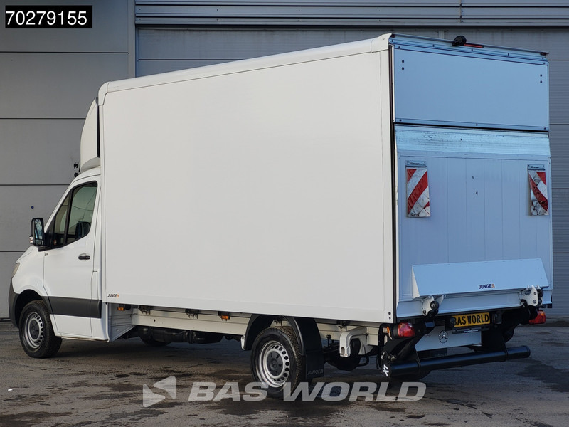 Mercedes-Benz Sprinter 317 CDI Automaat Bakwagen Laadklep Camera Airco Koffer Meubelbak 21m3 Airco - Dostavno vozilo z zabojnikom: slika 2 Mercedes-Benz Sprinter 317 CDI Automaat Bakwagen Laadklep Camera Airco Koffer Meubelbak 21m3 Airco - Dostavno vozilo z zabojnikom: slika 2