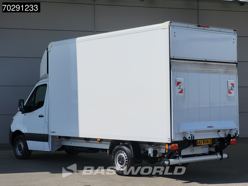 Mercedes-Benz Sprinter 317 CDI Automaat Bakwagen Laadklep Camera Airco Koffer Meubelbak 21m3 Airco - Dostavno vozilo z zabojnikom: slika 2 Mercedes-Benz Sprinter 317 CDI Automaat Bakwagen Laadklep Camera Airco Koffer Meubelbak 21m3 Airco - Dostavno vozilo z zabojnikom: slika 2