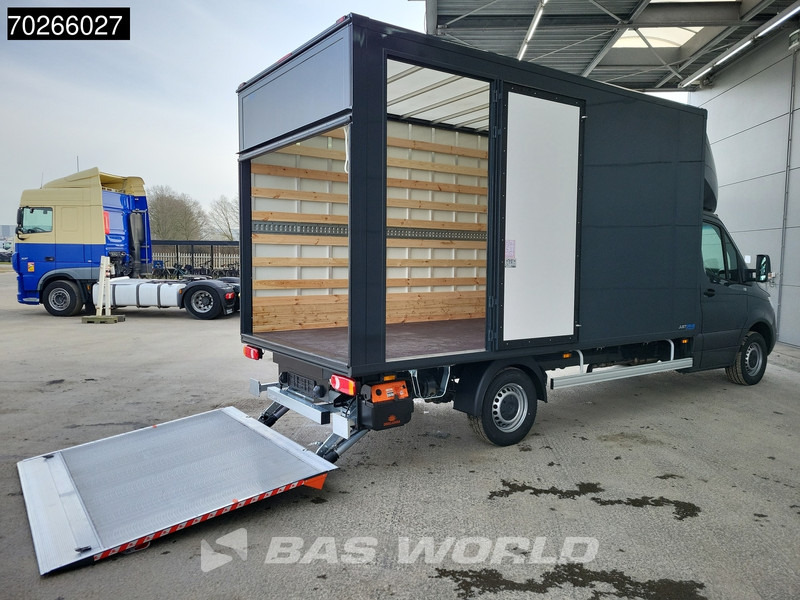 Mercedes-Benz Sprinter 317 CDI Automaat Bakwagen Laadklep Lat om Lat Navi Airco Cruise Meubelbak Koffer 22m3 Airco Cruise control - Dostavno vozilo z zabojnikom: slika 3 Mercedes-Benz Sprinter 317 CDI Automaat Bakwagen Laadklep Lat om Lat Navi Airco Cruise Meubelbak Koffer 22m3 Airco Cruise control - Dostavno vozilo z zabojnikom: slika 3