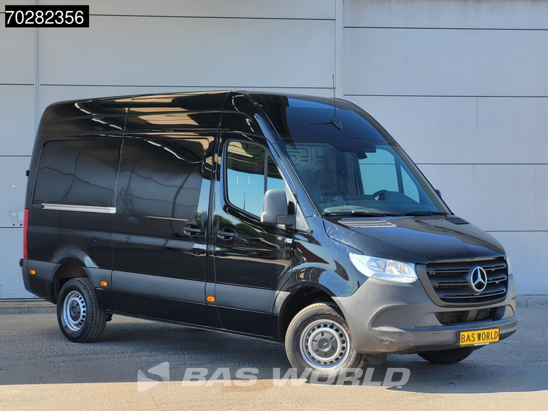 Mercedes-Benz Sprinter 317 CDI Automaat L2H2 170PK Airco Camera MBUX Euro6 L2 12m3 Airco - Furgon: slika 5 Mercedes-Benz Sprinter 317 CDI Automaat L2H2 170PK Airco Camera MBUX Euro6 L2 12m3 Airco - Furgon: slika 5