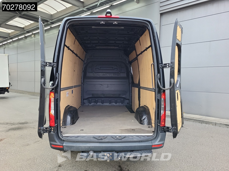 Mercedes-Benz Sprinter 317 CDI Automaat L2H2 3500KG Trekhaak 170PK Airco Camera MBUX CarPlay Euro6 L2 10m3 Airco Trekhaak - Furgon: slika 3 Mercedes-Benz Sprinter 317 CDI Automaat L2H2 3500KG Trekhaak 170PK Airco Camera MBUX CarPlay Euro6 L2 10m3 Airco Trekhaak - Furgon: slika 3