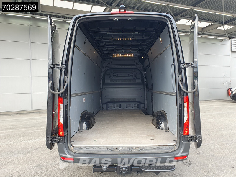 Mercedes-Benz Sprinter 317 CDI Automaat L3H2 3500KG Trekhaak 170PK Airco Camera Parkeersensoren MBUX CarPlay Euro6 L3 15m3 Airco Trekhaak - Furgon: slika 2 Mercedes-Benz Sprinter 317 CDI Automaat L3H2 3500KG Trekhaak 170PK Airco Camera Parkeersensoren MBUX CarPlay Euro6 L3 15m3 Airco Trekhaak - Furgon: slika 2