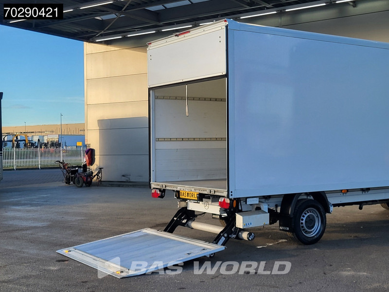 Mercedes-Benz Sprinter 317 CDI Automaat Laadklep Bakwagen 170PK Airco Camera Euro6 Meubelbak Koffer 21m3 Airco - Dostavno vozilo z zabojnikom: slika 3 Mercedes-Benz Sprinter 317 CDI Automaat Laadklep Bakwagen 170PK Airco Camera Euro6 Meubelbak Koffer 21m3 Airco - Dostavno vozilo z zabojnikom: slika 3