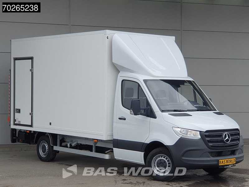 Mercedes-Benz Sprinter 317 CDI Automaat Laadklep Zijdeur Bakwagen Navi Airco Cruise MBUX Euro6 Meubelbak Koffer 21m3 Airco Cruise control - Dostavno vozilo z zabojnikom: slika 5 Mercedes-Benz Sprinter 317 CDI Automaat Laadklep Zijdeur Bakwagen Navi Airco Cruise MBUX Euro6 Meubelbak Koffer 21m3 Airco Cruise control - Dostavno vozilo z zabojnikom: slika 5