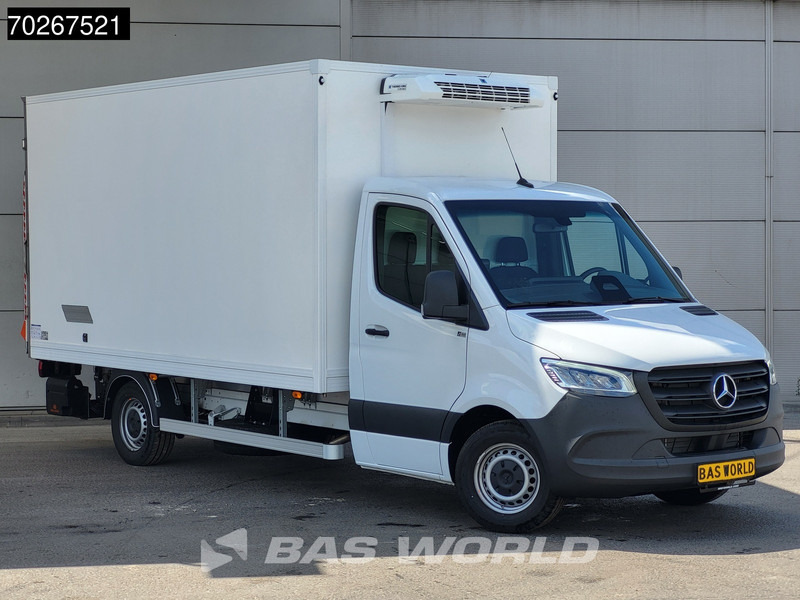 Mercedes-Benz Sprinter 317 CDI Koelwagen Vriezer Laadklep Thermo King V-200 MAX 230V Stekker LED Airco Euro6 Koel Koeler Kühl Kühler Vries Vriezer Kühl - Hladilno vozilo: slika 5 Mercedes-Benz Sprinter 317 CDI Koelwagen Vriezer Laadklep Thermo King V-200 MAX 230V Stekker LED Airco Euro6 Koel Koeler Kühl Kühler Vries Vriezer Kühl - Hladilno vozilo: slika 5