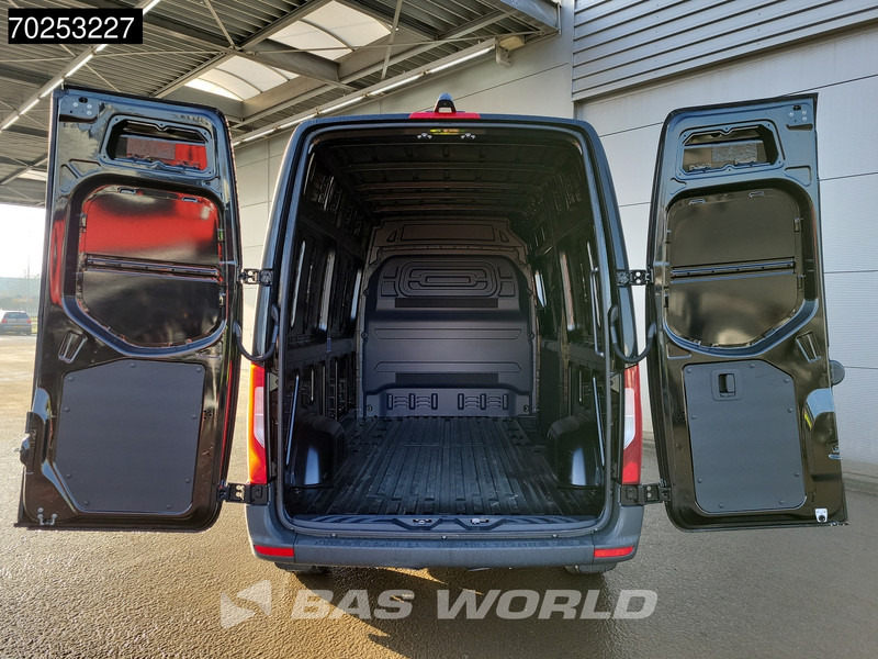 Mercedes-Benz Sprinter 319 CDI Automaat Black Edition L2H2 190PK AMG 2025-Model LED Airco Cruise Camera MBUX CarPlay Euro6 L2 11m3 Airco Cruise control - Furgon: slika 3 Mercedes-Benz Sprinter 319 CDI Automaat Black Edition L2H2 190PK AMG 2025-Model LED Airco Cruise Camera MBUX CarPlay Euro6 L2 11m3 Airco Cruise control - Furgon: slika 3