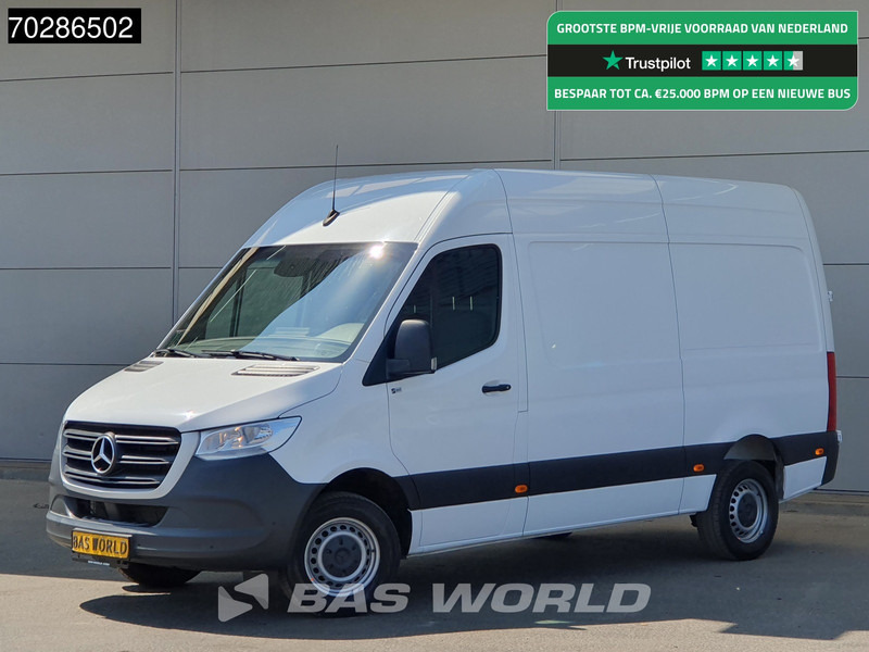Mercedes-Benz Sprinter 319 CDI Automaat L2H2 190PK Trekhaak Airco Camera Parkeersensoren Euro6 L2 12m3 Airco Trekhaak - Furgon: slika 1 Mercedes-Benz Sprinter 319 CDI Automaat L2H2 190PK Trekhaak Airco Camera Parkeersensoren Euro6 L2 12m3 Airco Trekhaak - Furgon: slika 1