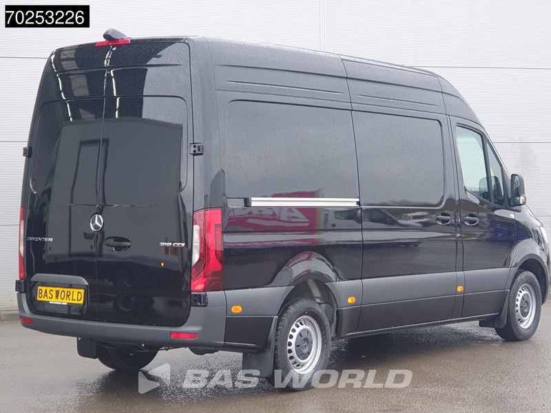 Mercedes-Benz Sprinter 319 CDI Automaat L2H2 model 2025 Camera MBUX LED Airco Cruise 11m3 Airco Cruise control - Furgon: slika 5 Mercedes-Benz Sprinter 319 CDI Automaat L2H2 model 2025 Camera MBUX LED Airco Cruise 11m3 Airco Cruise control - Furgon: slika 5