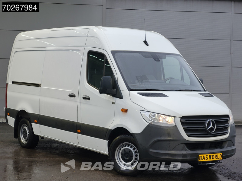Mercedes-Benz Sprinter 319 CDI V6 190PK Automaat L2H2 Trekhaak MBUX Airco 10m3 Airco Trekhaak - Furgon: slika 3 Mercedes-Benz Sprinter 319 CDI V6 190PK Automaat L2H2 Trekhaak MBUX Airco 10m3 Airco Trekhaak - Furgon: slika 3