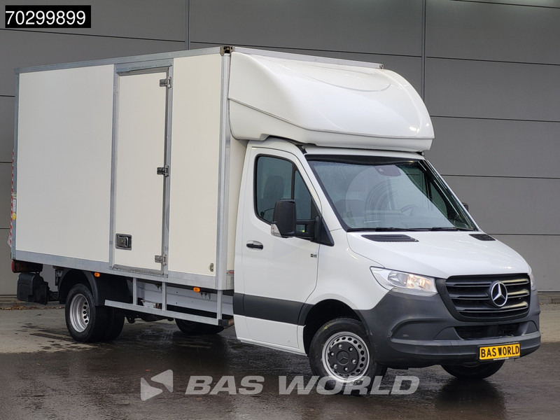 Mercedes-Benz Sprinter 514 CDI Laadklep Automaat Zijdeur Dubbellucht Bakwagen Airco Cruise MBUX CarPlay D'Hollandia Euro6 Meubelbak Koffer Airco Cruise - Dostavno vozilo z zabojnikom: slika 5 Mercedes-Benz Sprinter 514 CDI Laadklep Automaat Zijdeur Dubbellucht Bakwagen Airco Cruise MBUX CarPlay D'Hollandia Euro6 Meubelbak Koffer Airco Cruise - Dostavno vozilo z zabojnikom: slika 5