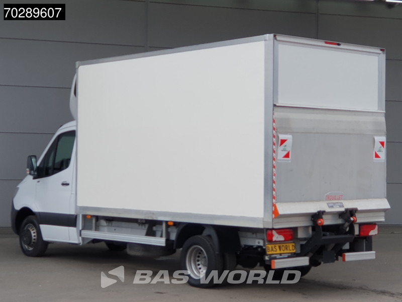 Mercedes-Benz Sprinter 515 CDI Laadklep Automaat Dubbellucht Bakwagen 150PK Airco Cruise Euro6 Meubelbak Koffer 20m3 Airco Cruise control - Dostavno vozilo z zabojnikom: slika 2 Mercedes-Benz Sprinter 515 CDI Laadklep Automaat Dubbellucht Bakwagen 150PK Airco Cruise Euro6 Meubelbak Koffer 20m3 Airco Cruise control - Dostavno vozilo z zabojnikom: slika 2