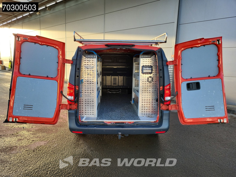 Mercedes-Benz Vito 114 L3H1 Trekhaak Navi Airco Cruise Camera Parkeersensoren v+a Werkplaatsinrichting APK 06-2026 Euro6 L3 Long Airco Trekhaak Cru - Mali kombi: slika 3 Mercedes-Benz Vito 114 L3H1 Trekhaak Navi Airco Cruise Camera Parkeersensoren v+a Werkplaatsinrichting APK 06-2026 Euro6 L3 Long Airco Trekhaak Cru - Mali kombi: slika 3
