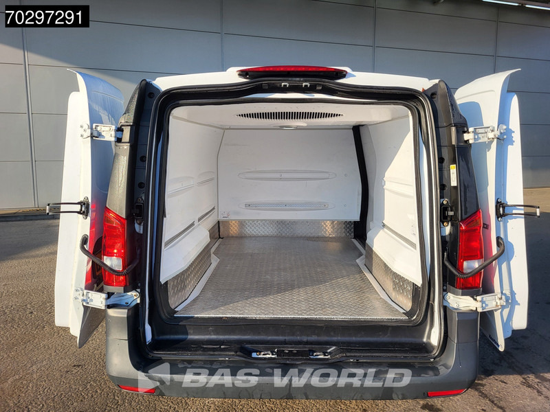 Mercedes-Benz Vito Koelwagen L2H1 230v-stekker Airco Cruise Camera Euro6 L2 Koel Koeler Kühl Kühler Kühlwagen Airco Cruise control - Hladilno vozilo: slika 3 Mercedes-Benz Vito Koelwagen L2H1 230v-stekker Airco Cruise Camera Euro6 L2 Koel Koeler Kühl Kühler Kühlwagen Airco Cruise control - Hladilno vozilo: slika 3