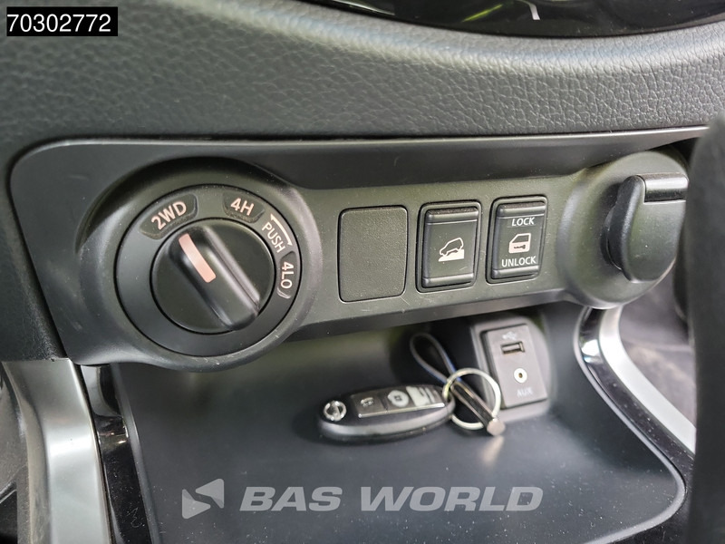 Poltovornjak Nissan NP300 2.3 Automaat Double Cab Trekhaak LED Airco Cruise Camera Parkeersensoren Pickup Airco Trekhaak Cruise control: slika 19 Poltovornjak Nissan NP300 2.3 Automaat Double Cab Trekhaak LED Airco Cruise Camera Parkeersensoren Pickup Airco Trekhaak Cruise control: slika 19