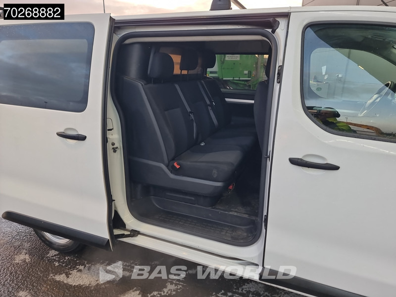 Opel Vivaro 120PK Automaat L3H1 Dubbel Cabine Trekhaak Airco Cruise PDC L3 Doka Mixto 3m3 Airco Dubbel cabine Trekhaak Cruise control - Mali kombi: slika 3 Opel Vivaro 120PK Automaat L3H1 Dubbel Cabine Trekhaak Airco Cruise PDC L3 Doka Mixto 3m3 Airco Dubbel cabine Trekhaak Cruise control - Mali kombi: slika 3