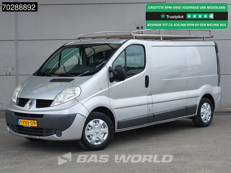 Renault Trafic 90pk L2H1 Navi Trekhaak Airco Cruise Parkeersensoren Imperiaal L2 7m3 Airco Trekhaak Cruise control - Mali kombi: slika 1 Renault Trafic 90pk L2H1 Navi Trekhaak Airco Cruise Parkeersensoren Imperiaal L2 7m3 Airco Trekhaak Cruise control - Mali kombi: slika 1