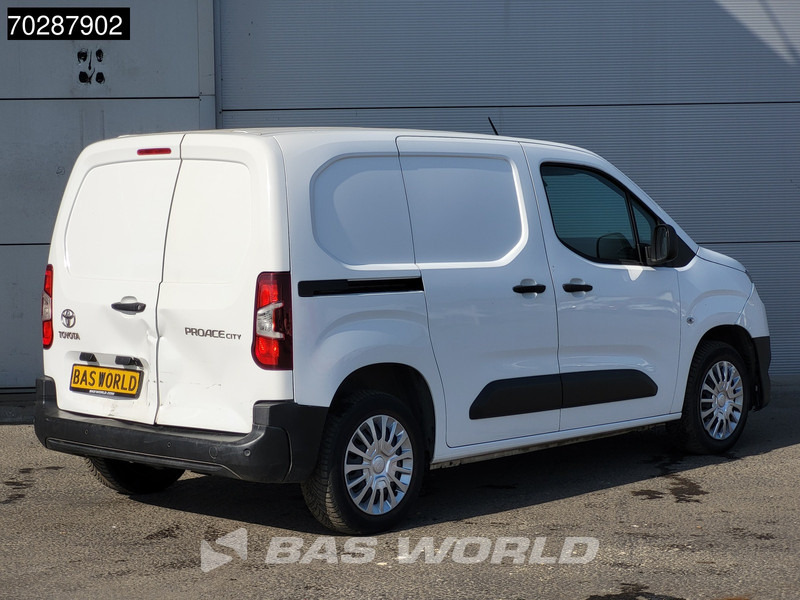 Toyota ProAce City 102PK L1H1 Navi Airco Cruise Camera Parkeersensoren Euro6 L1 3m3 Airco Cruise control - Mali kombi: slika 5 Toyota ProAce City 102PK L1H1 Navi Airco Cruise Camera Parkeersensoren Euro6 L1 3m3 Airco Cruise control - Mali kombi: slika 5