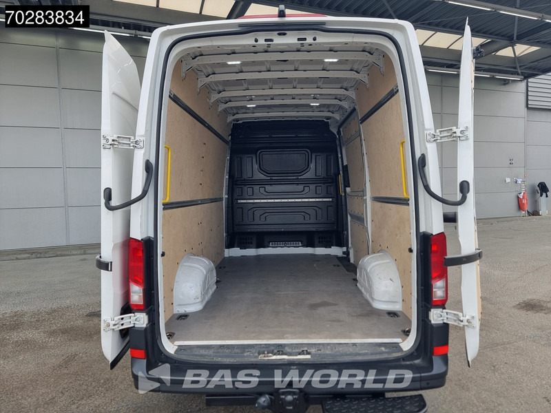 Volkswagen Crafter 140pk Automaat L3H3 Trekhaak Airco Cruise Camera Parkeersensoren L2H2 11m3 Airco Trekhaak - Furgon: slika 3 Volkswagen Crafter 140pk Automaat L3H3 Trekhaak Airco Cruise Camera Parkeersensoren L2H2 11m3 Airco Trekhaak - Furgon: slika 3