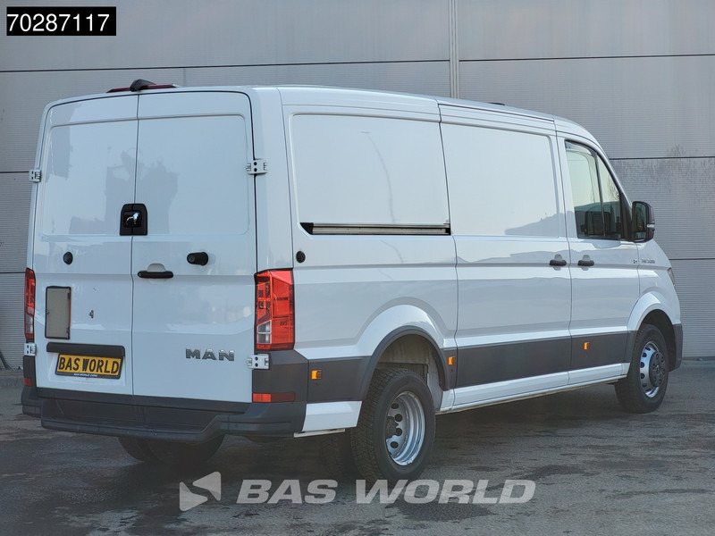 Volkswagen Crafter 177pk Automaat L3H2 180PK Dubbellucht 3t Trekgewicht Navi Camera Parkeersensoren Airco Cruise L2H1 Airco Cruise control - Furgon: slika 5 Volkswagen Crafter 177pk Automaat L3H2 180PK Dubbellucht 3t Trekgewicht Navi Camera Parkeersensoren Airco Cruise L2H1 Airco Cruise control - Furgon: slika 5