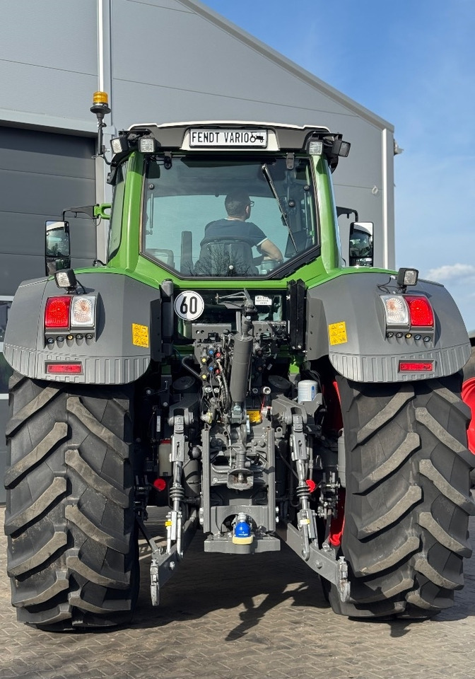 Fendt 930 Vario S4 Profi Plus - Traktor: slika 5 Fendt 930 Vario S4 Profi Plus - Traktor: slika 5