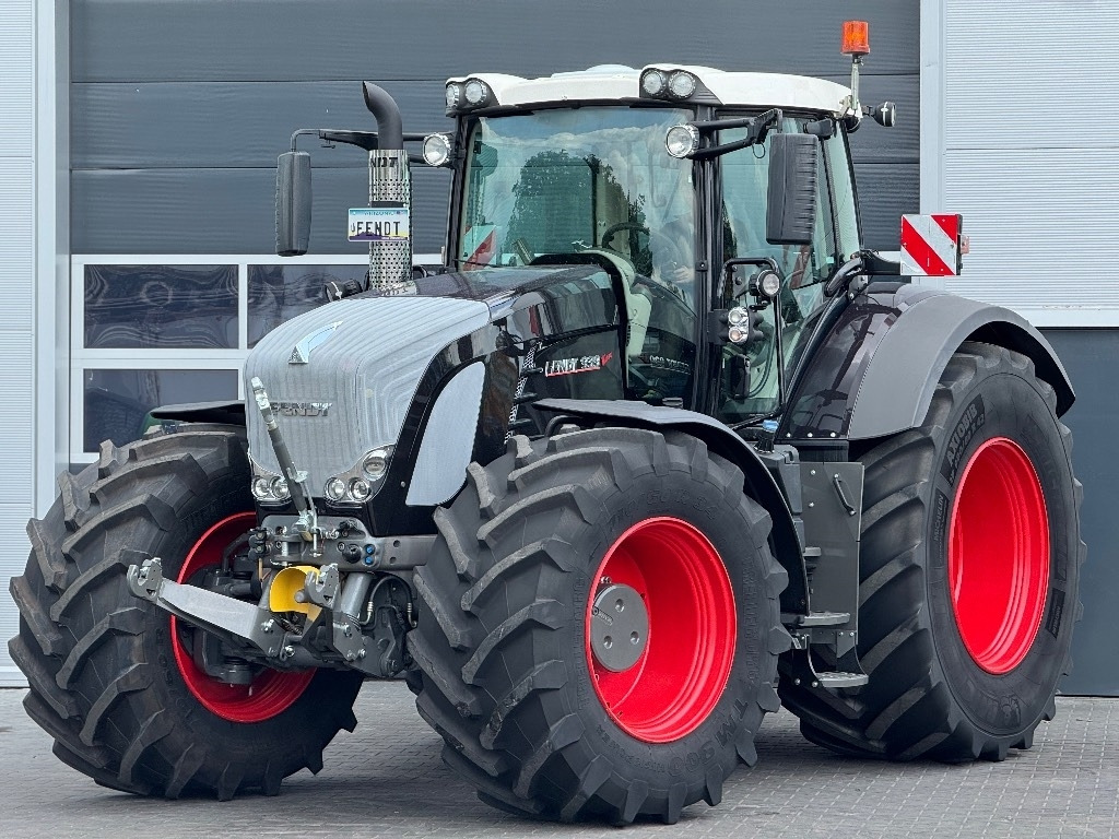 Fendt 939 Vario SCR Profi Plus - Traktor: slika 2 Fendt 939 Vario SCR Profi Plus - Traktor: slika 2