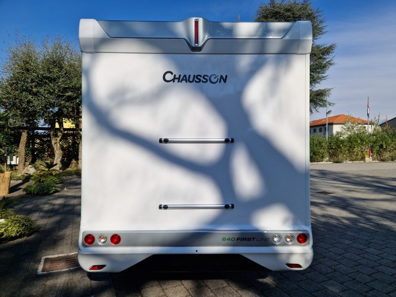 Chausson 640 First Line Ford - Polintegriran avtodom: slika 3 Chausson 640 First Line Ford - Polintegriran avtodom: slika 3