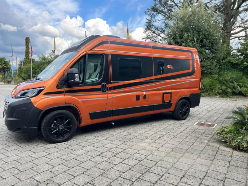Laika Kosmo 60 Supremo Camper Van - Kombi avtodom: slika 3 Laika Kosmo 60 Supremo Camper Van - Kombi avtodom: slika 3