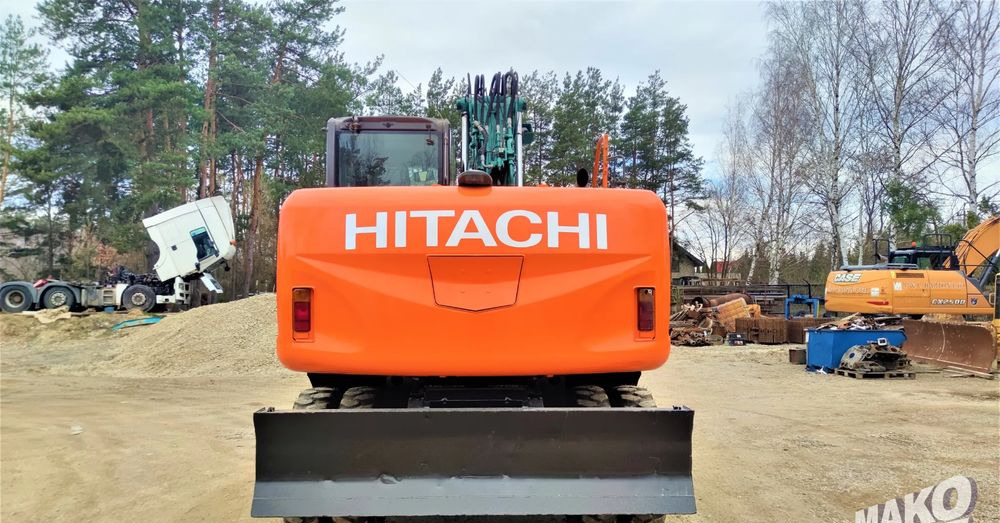 Hitachi ZX140W-3 - Bager na kolesih: slika 3 Hitachi ZX140W-3 - Bager na kolesih: slika 3