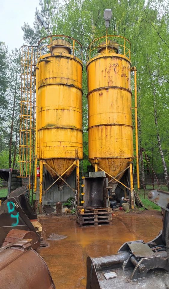 Silos na cement zboże trociny pasze 30 ton - Oprema za shranjevanje: slika 1 Silos na cement zboże trociny pasze 30 ton - Oprema za shranjevanje: slika 1