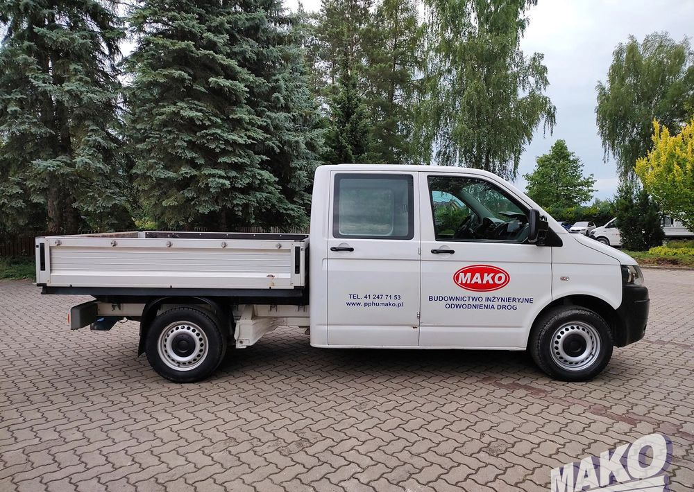 Volkswagen Transporter T5 - Tovornjak s kesonom: slika 2 Volkswagen Transporter T5 - Tovornjak s kesonom: slika 2