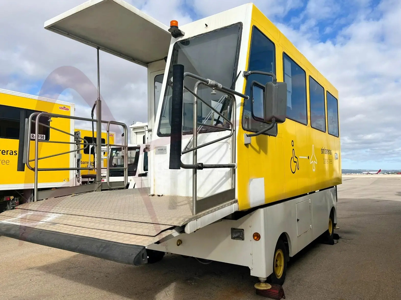 AEROFABRIL 6C-4M-ALT.6 - Ambulift: slika 2 AEROFABRIL 6C-4M-ALT.6 - Ambulift: slika 2