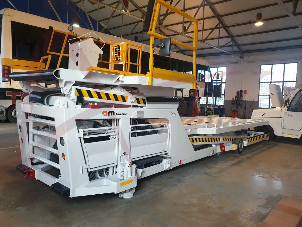 AIR MARREL LAM 3500 DP/R8 - Nakladalnik zabojnikov/ Palet: slika 1 AIR MARREL LAM 3500 DP/R8 - Nakladalnik zabojnikov/ Palet: slika 1